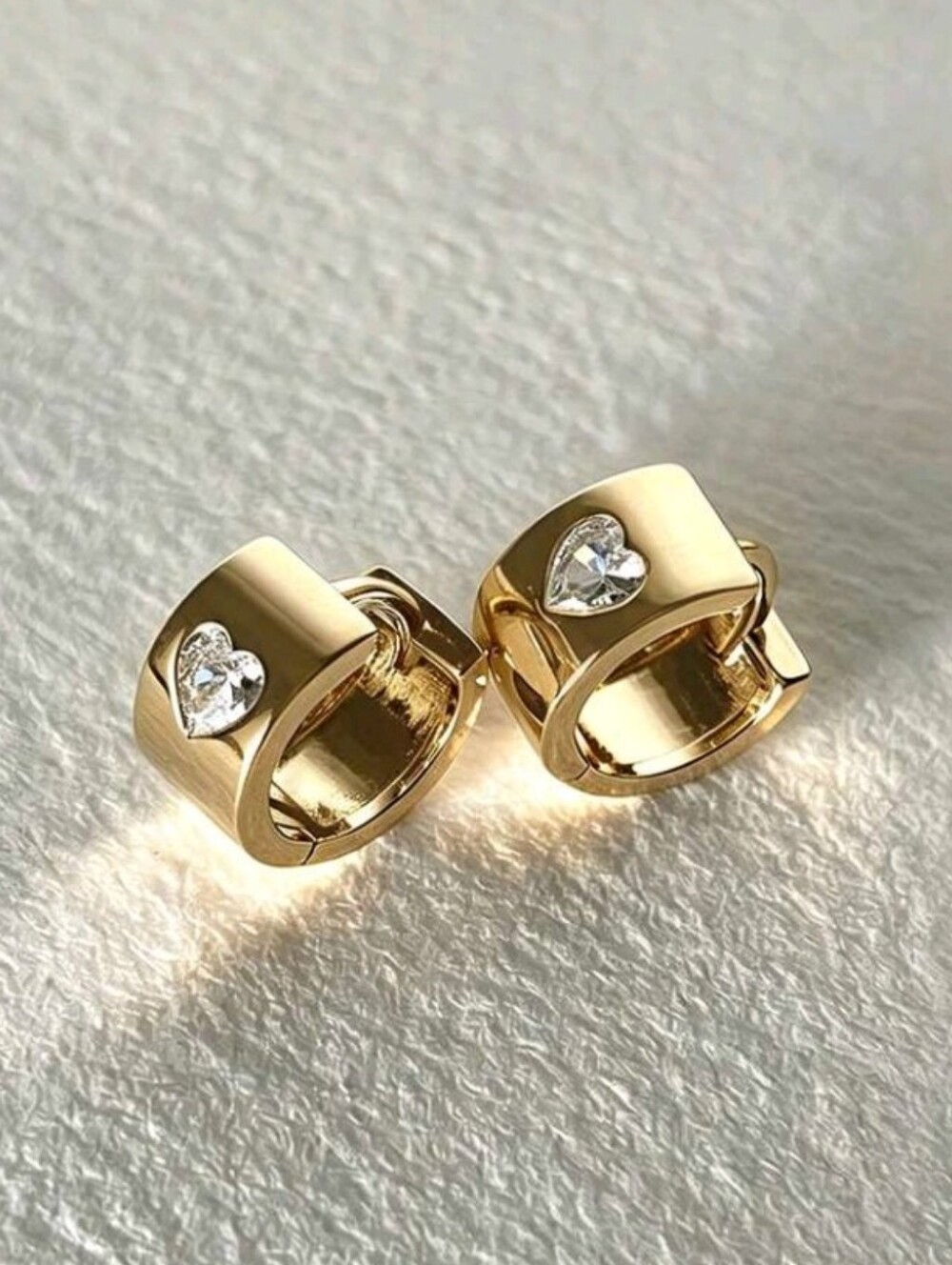NEW! 18K Gold Plated CZ Heart  Chunky Thick Small Huggie Hoop Earrings